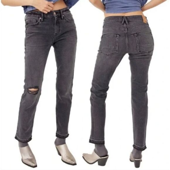 Free People We The Free Slim Boyfriend Faded Black Ripped Jeans size 31 - Picture 1 of 11